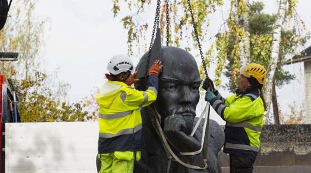 Απομακρύνθηκε το τελευταίο άγαλμα του Λένιν από τη Φινλανδία