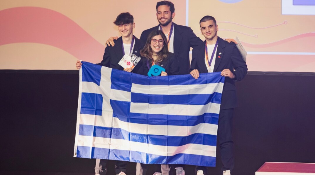 Αργυρό μετάλλιο για την Ελλάδα στην Παγκόσμια Ολυμπιάδα Ρομποτικής