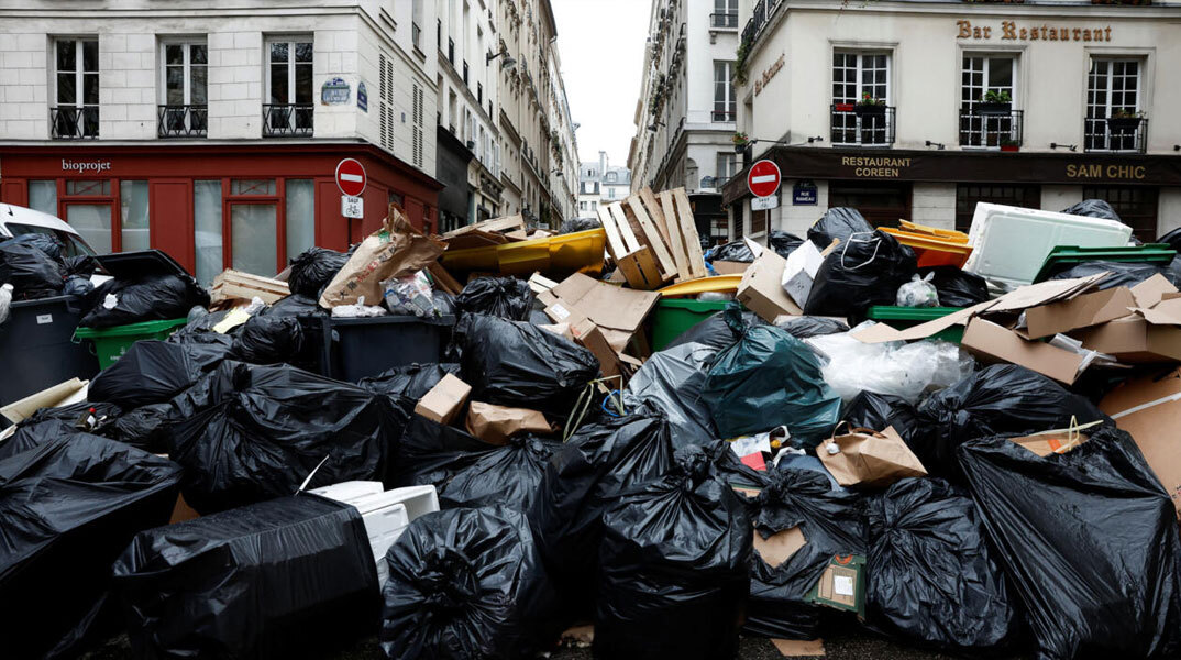Σκουπίδια στο Παρίσι