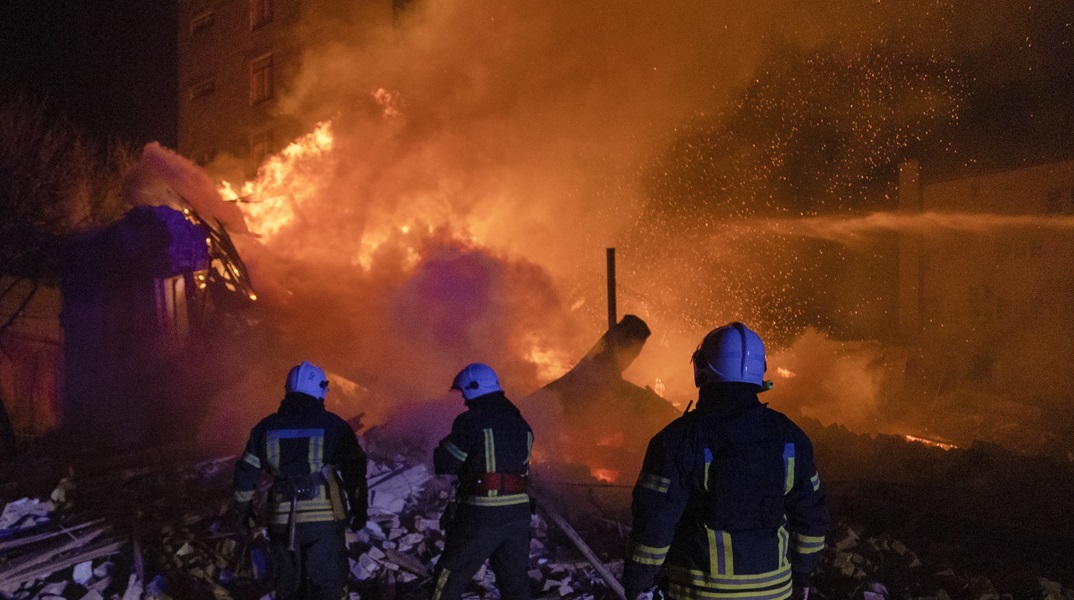 Τουλάχιστον 17 τραυματίες στα πυραυλικά πλήγματα της Ρωσίας στο Χάρκοβο