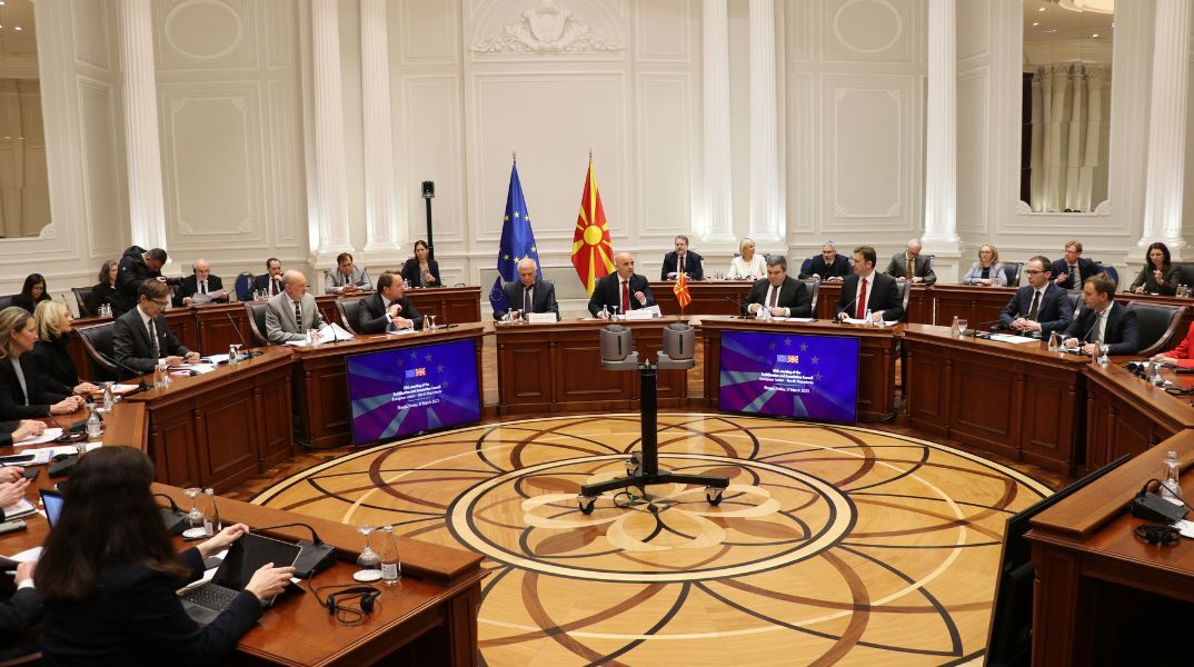 Στιγμιότυπο από συνεδρίαση ΕΕ - Βόρειας Μακεδονίας