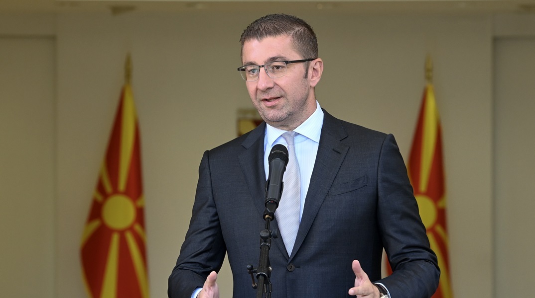 Πρόκληση Μίτσκοσκι στη Σύνοδο του ΝΑΤΟ - Αποκάλεσε τη χώρα του «Μακεδονία»