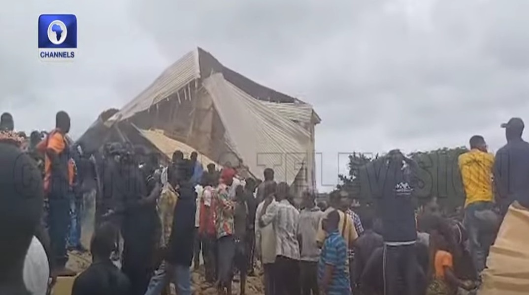 Κατέρρευσε σχολείο στη Νιγηρία - Νεκροί και εγκλωβισμένοι πολλοί μαθητές (video)