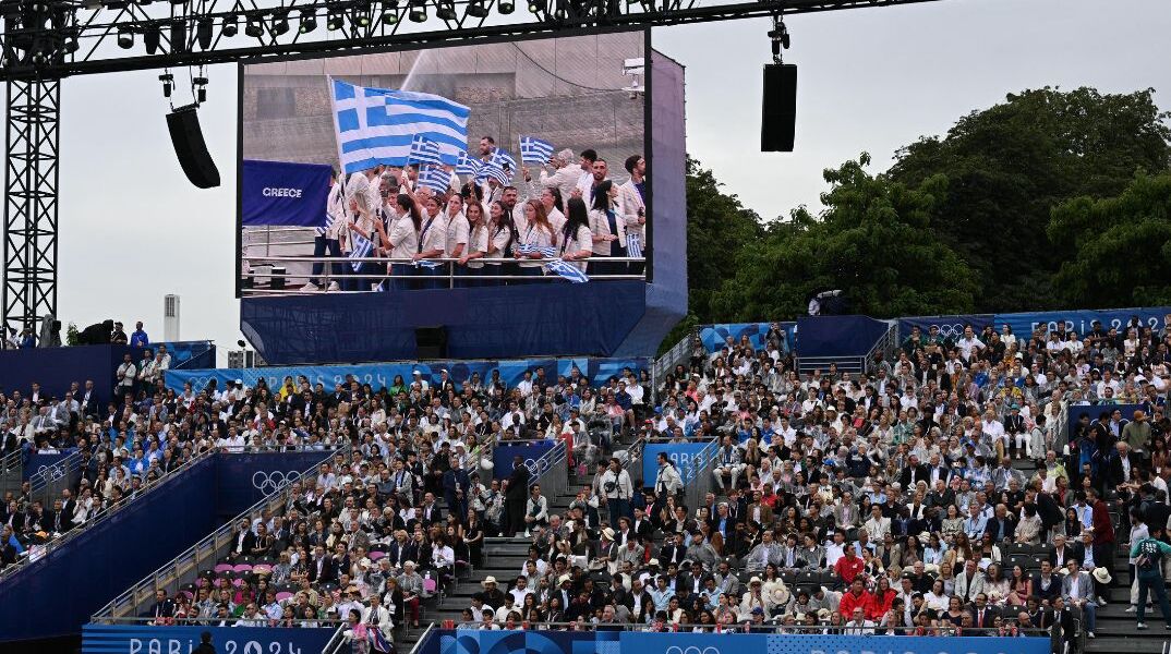 Ολυμπιακοί Αγώνες 2024: Η είσοδος της Ελλάδας στην Τελετή Έναρξης στον Σηκουάνα