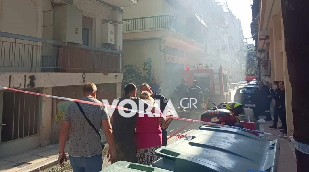 Νεκρή εντοπίστηκε ηλικιωμένη έπειτα από φωτιά σε διαμέρισμα πέμπτου ορόφου στη Θεσσαλονίκη