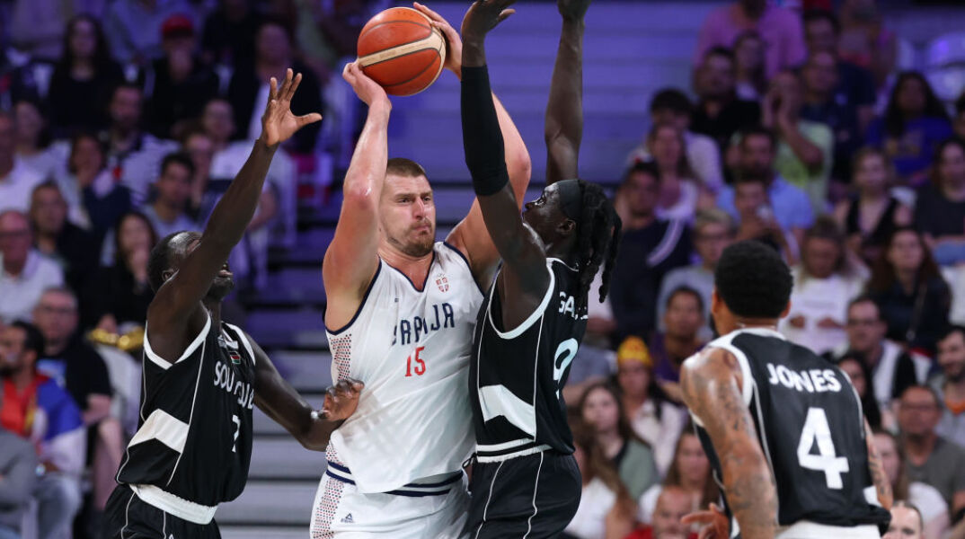 Ολυμπιακοί Αγώνες: Στους 8 η Εθνική Ελλάδας Μπάσκετ Ανδρών μετά τη νίκη της Σερβίας