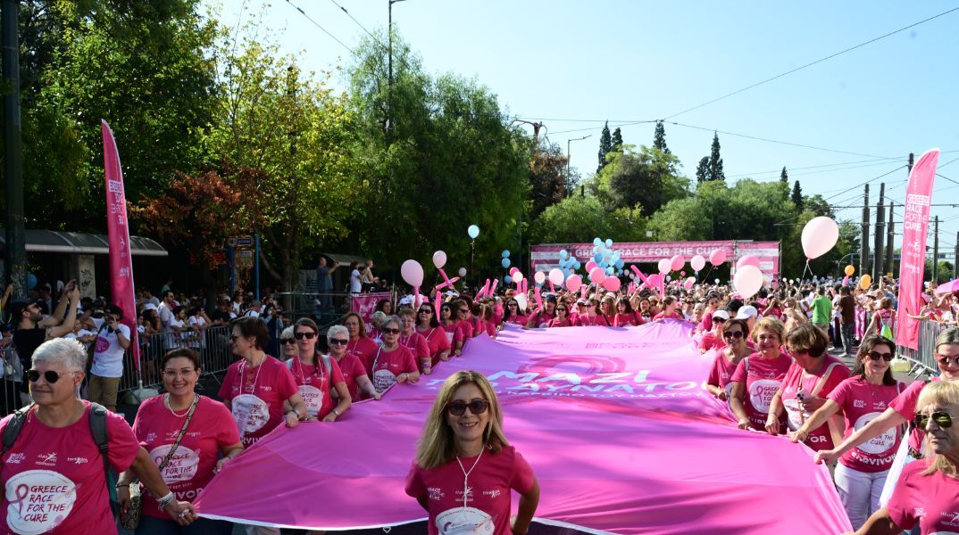 Greece Race for the Cure 2024: «Πλημμύρισε» το κέντρο της Αθήνας στον αγώνα για τον καρκίνο του μαστού