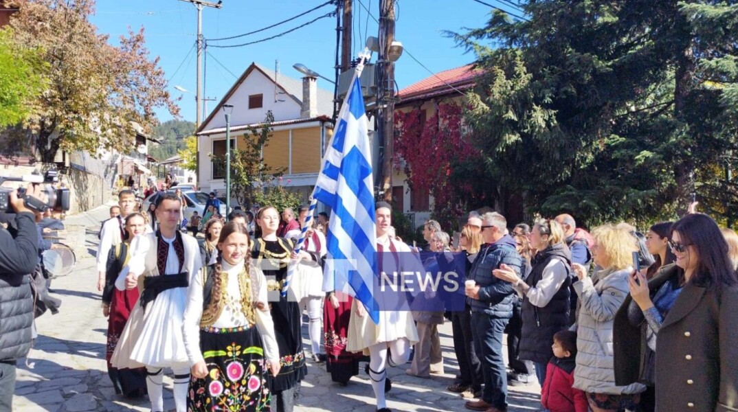 Σαμαρίνα: Στο χωριό παρελαύνουν οι κάτοικοι...ελλείψει μαθητών