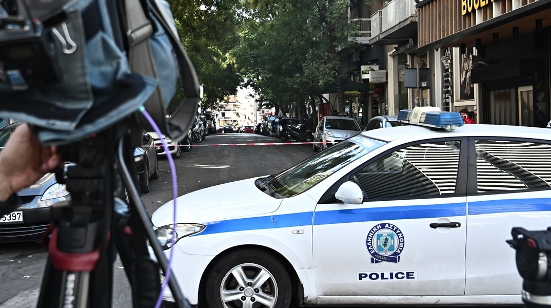 Αμπελόκηποι: Ταυτοποιήθηκε ο νεκρός άνδρας στο διαμέρισμα που έγινε η έκρηξη