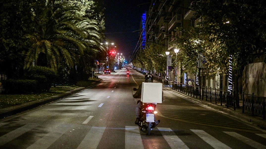 ντελιβερι, μηχανακι, οδηγος