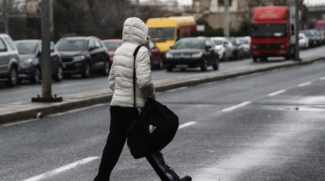 Αλλάζει το σκηνικό του καιρού το Σαββατοκύριακο: Έρχονται χιόνια και πτώση της θερμοκρασίας