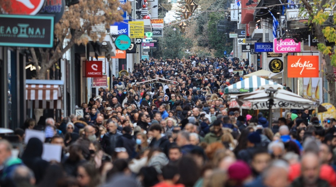 Εορταστικό ωράριο: Τι ώρες θα είναι ανοιχτά τα καταστήματα και σούπερ μάρκετ την Κυριακή