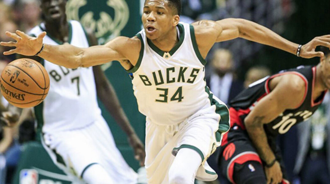 23giannis.jpg