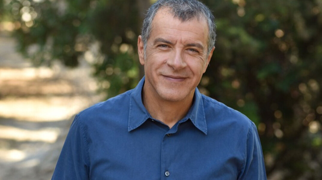 theodorakis12.jpg