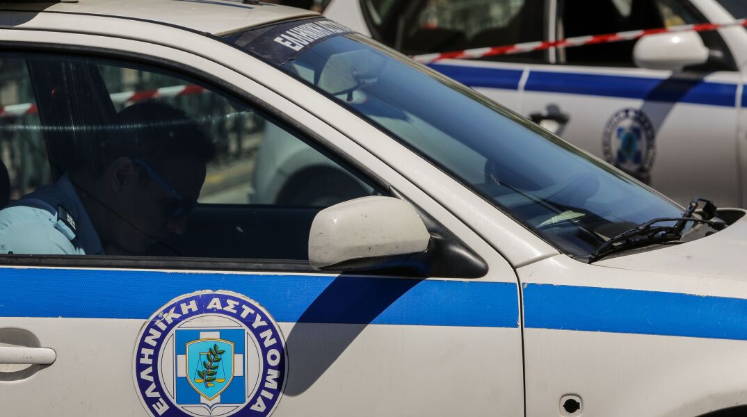 Υλικό παιδικής πορνογραφίας είχε ο 52χρονος που κατηγορείται για ασέλγεια σε βάρος ανήλικης 