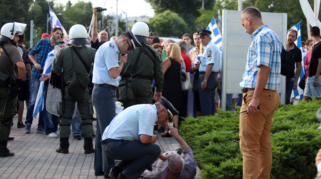 Δύο συλλήψεις για τα επεισόδια της Παρασκευής στη Θεσσαλονίκη 