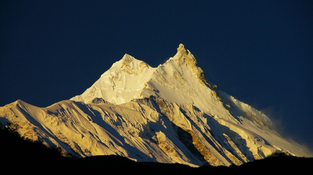 sunrise_manaslu.jpg