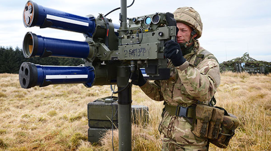 Πόλεμος στην Ουκρανία: Η Βρετανία σχεδιάζει να στείλει συστήματα αντιαεροπορικής άμυνας Stormer