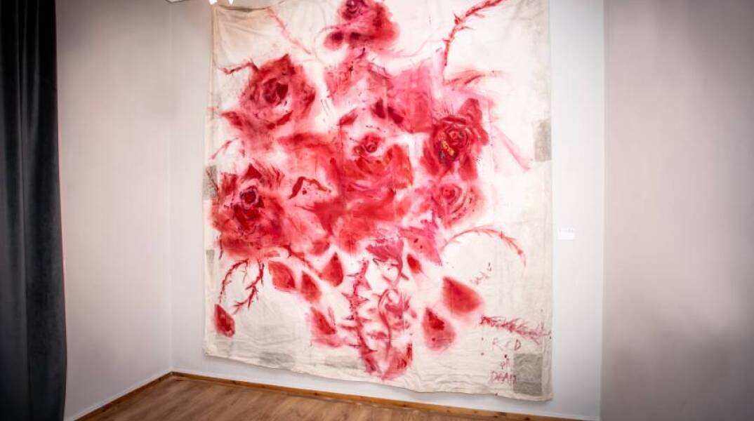 Ioli Xifara: Έκθεση ζωγραφικής «Red or Dead» στην γκαλερί 212 Arts