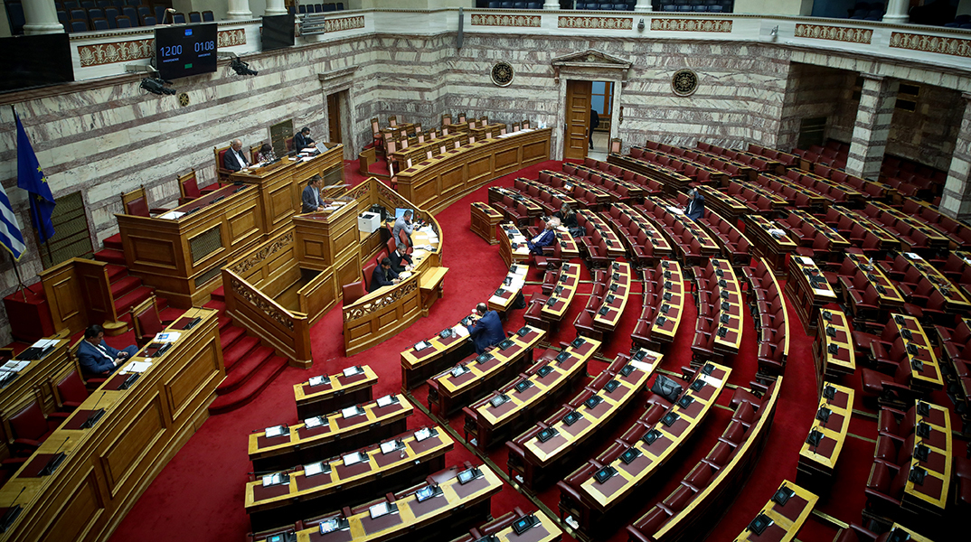 Συζήτηση στην Ολομέλεια της Βουλής, των άρθρων και του συνόλου του σχεδίου νόμου