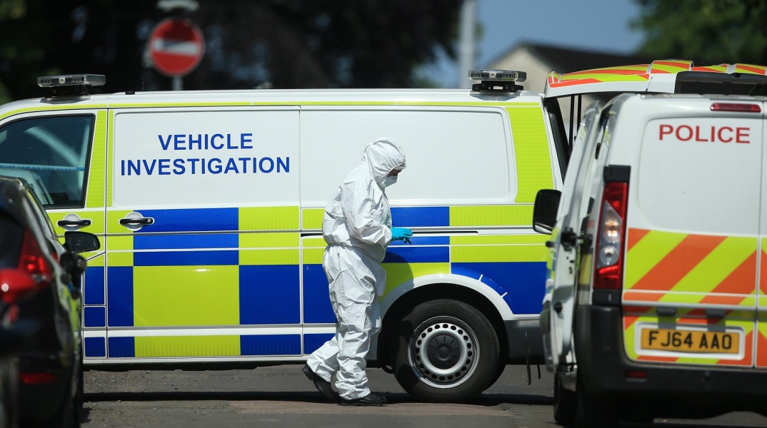 Βρετανία: Στο δικαστήριο εμφανίστηκε ο κατηγορούμενος για τις δολοφονίες στο Νότιγχαμ - Επιτέθηκε με μαχαίρι και ημιφορτηγό αφήνοντας τρεις νεκρούς.