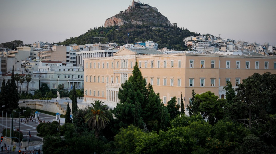 Εκλογές 2023: Η πρωτοβουλία ΠΡΑΣΙΝΟ & ΜΩΒ, μία συμμαχία 6 ελληνικών κομμάτων.
