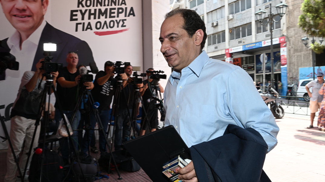 Αιχμές Σπίρτζη για το οικονομικό επιτελείο του ΣΥΡΙΖΑ: «Δεν ήξεραν ότι η αγορά πήρε ανάσα»