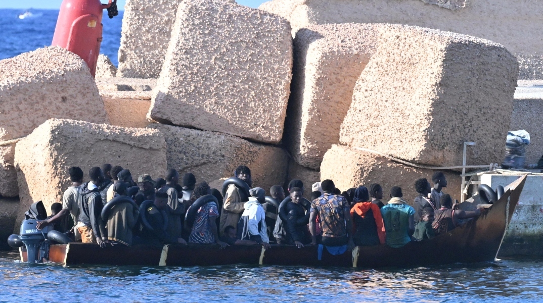 Παράνομη η επιστροφή των μεταναστών που διασώζονται στη Μεσόγειο πίσω στη Λιβύη 