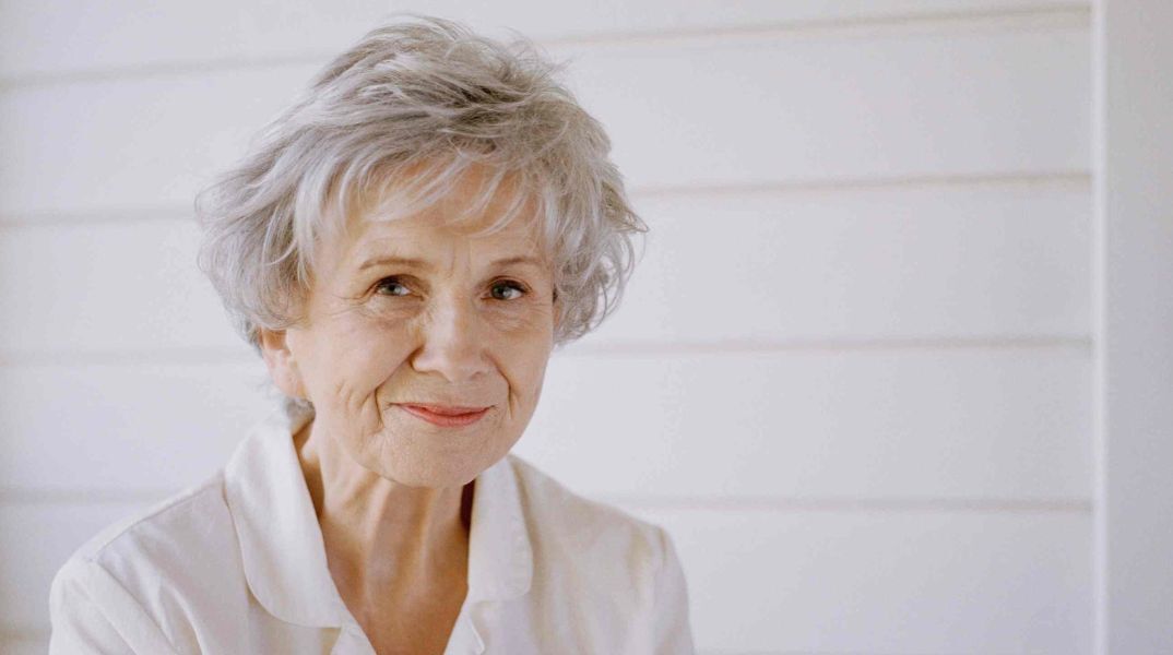 Άλις Μoνρό: Πέθανε σε ηλικία 92 ετών η βραβευμένη με Νόμπελ Λογοτεχνίας Καναδή συγγραφέας - Αναδρομή στη ζωή και το έργο της κορυφαίας διηγηματογράφου.