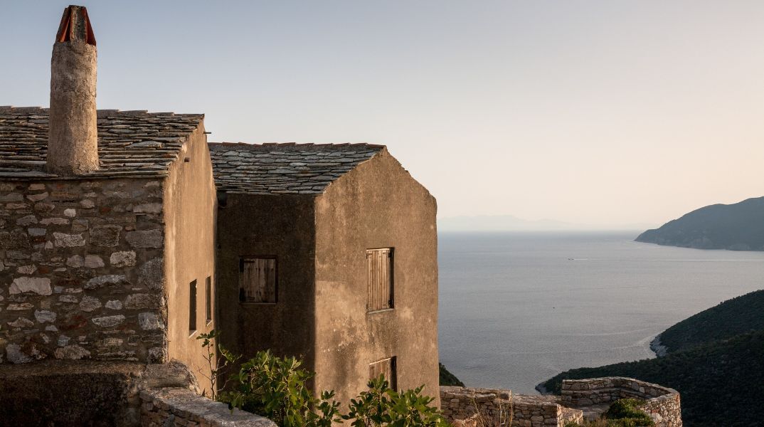 Αλόννησος: Αφιέρωμα στη βρετανική Mirror εκθειάζει το ελληνικό νησί - Πανέμορφος προορισμός χωρίς πλήθη τουριστών - Τι αναφέρει το άρθρο. 
