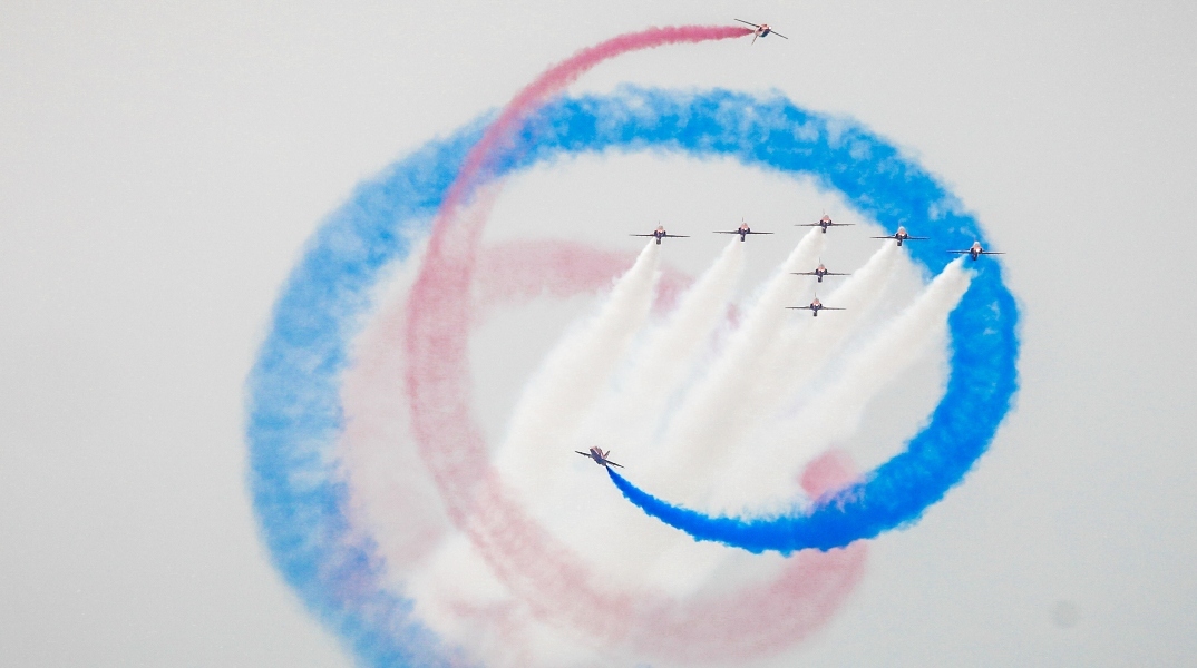  «Red Arrows»: Αεροπορική επίδειξη στον Φλοίσβο