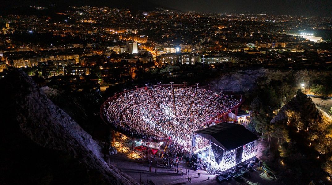 Δημοτικό Θέατρο Λυκαβηττού: Τα βράδια μας στον λόφο – Αναλυτικά το πρόγραμμα εκδηλώσεων που επιμελείται η Τεχνόπολη Δήμου Αθηναίων. 