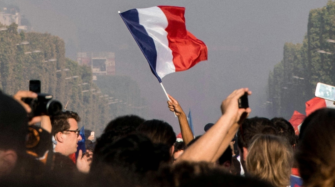 Γαλλία - Εκλογές: Τι μπορεί να συμβεί μετά τις 7 Ιουλίου