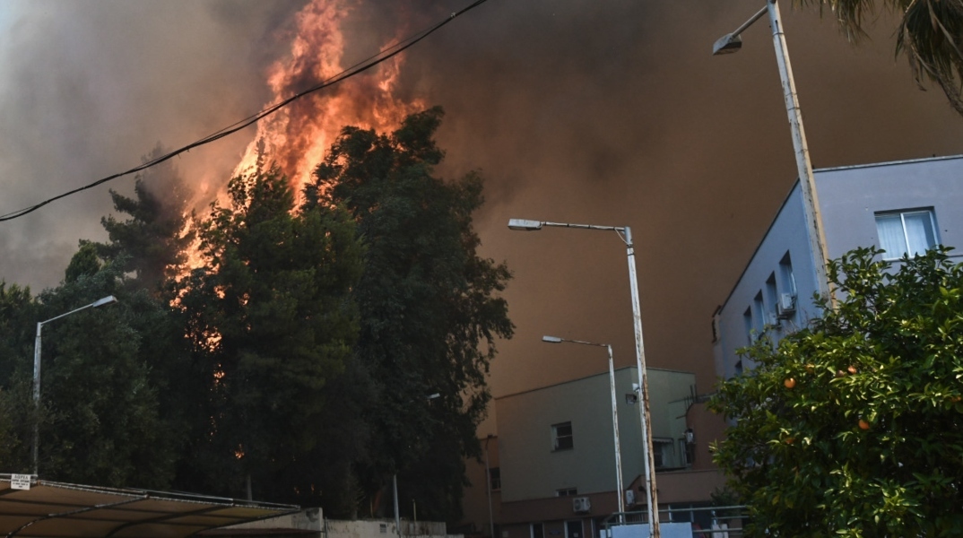 Καραμανδάνειο Νοσοκομείο Πάτρας: Αναστολή λειτουργίας λόγω φωτιάς