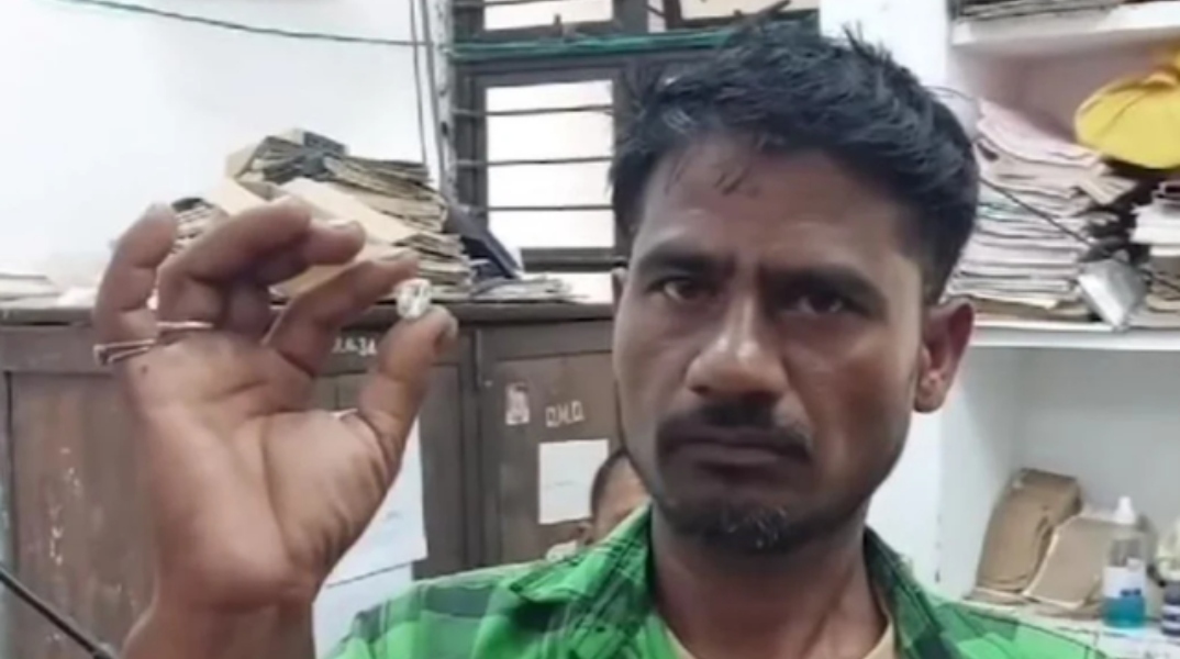 Ινδία: Εργάτης βρήκε διαμάντι αξίας 88.000 δολαρίων