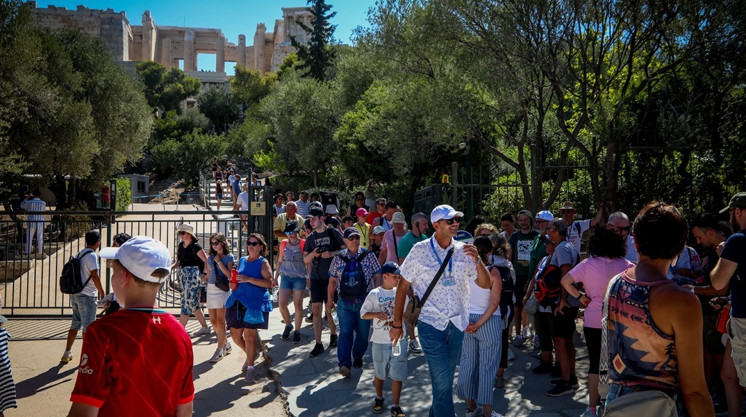 Πληθώρα τουριστών