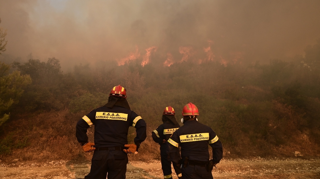 Κίνδυνος πυρκαγιάς σήμερα: Υψηλές θερμοκρασίες και άνεμοι