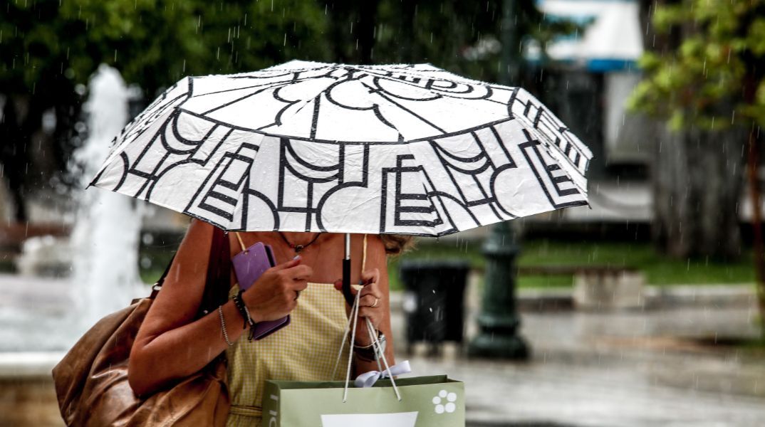 Κακοκαιρία Atena: Σε ποια σχολεία αναβάλλεται ο αγιασμός 