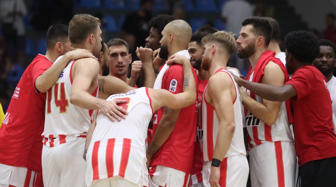 Ολυμπιακός - Περιστέρι 79-74: Ζορίστηκε αλλά πηγαίνει για τον πρώτο τίτλο της σεζόν