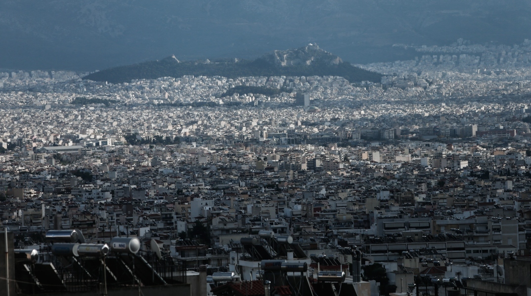 Η αρρύθμιστη επέλαση των βραχυχρόνιων μισθώσεων