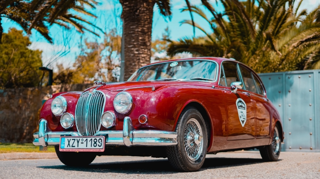 Οι Αντίκες προς ενοικίαση στο Ariantique Classic Cars