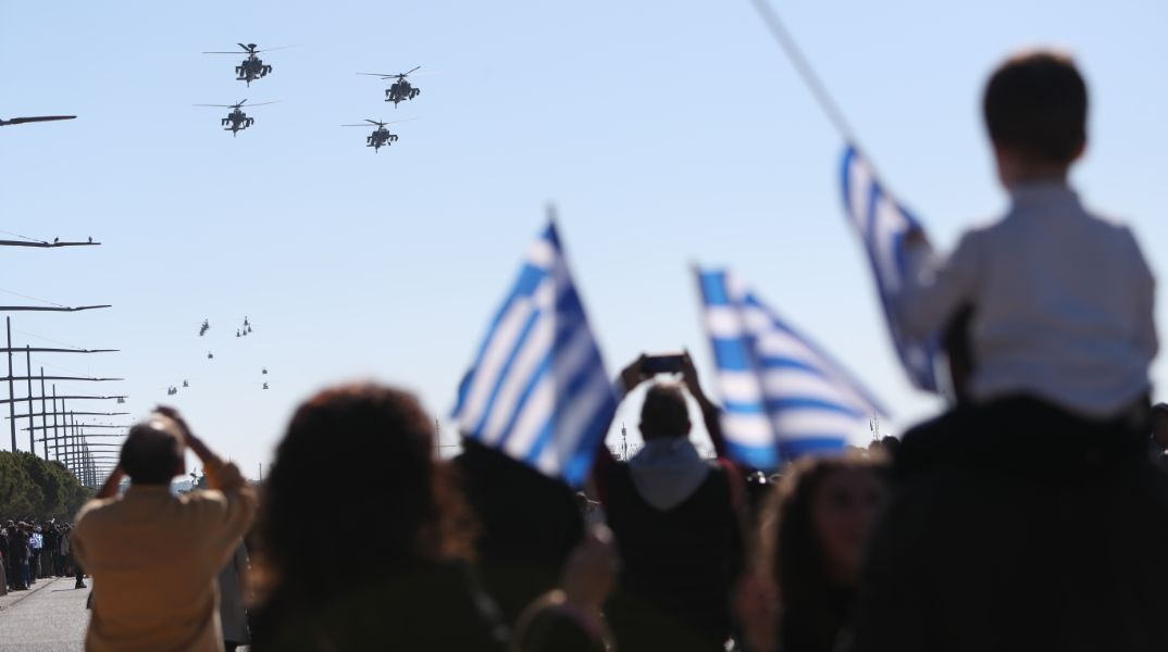 Εικόνες από τη μεγάλη στρατιωτική παρέλαση της 28ης Οκτωβρίου στη Θεσσαλονίκη 