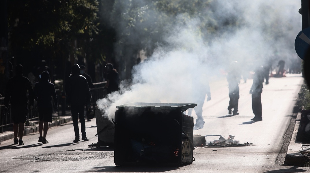 Ένταση στην ΑΣΟΕΕ - Κλειστή η Πατησίων