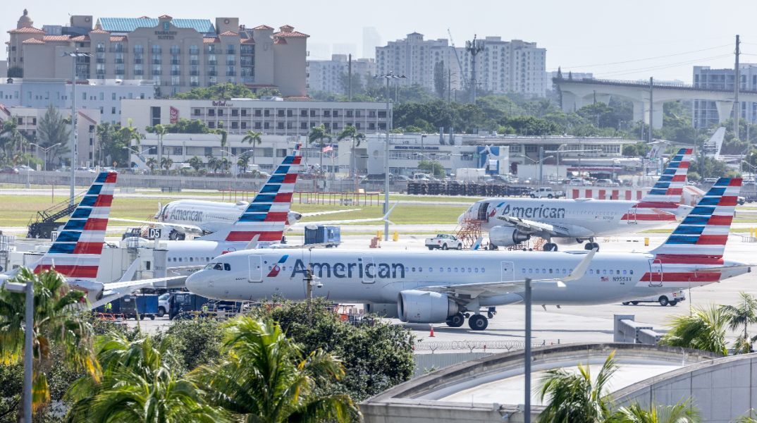 Ξανά στον αέρα οι πτήσεις της American Airlines