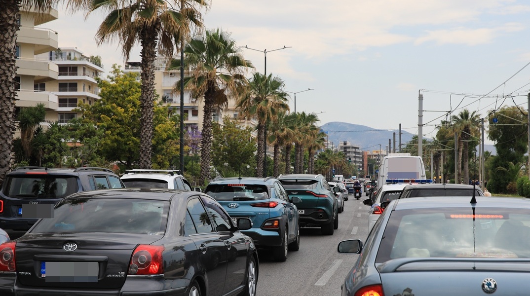 Κίνηση στην παραλιακή