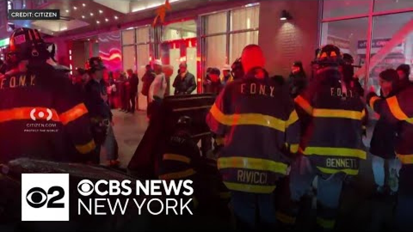 Power outage leaves NYC subway riders stranded underground for hours