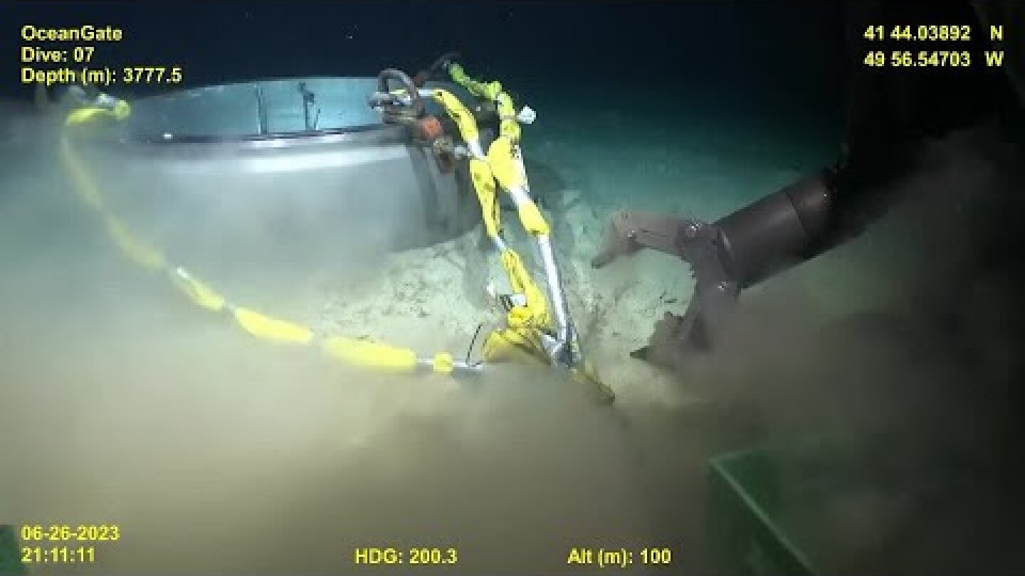 NEW FOOTAGE shows salvage of doomed Titan submersible