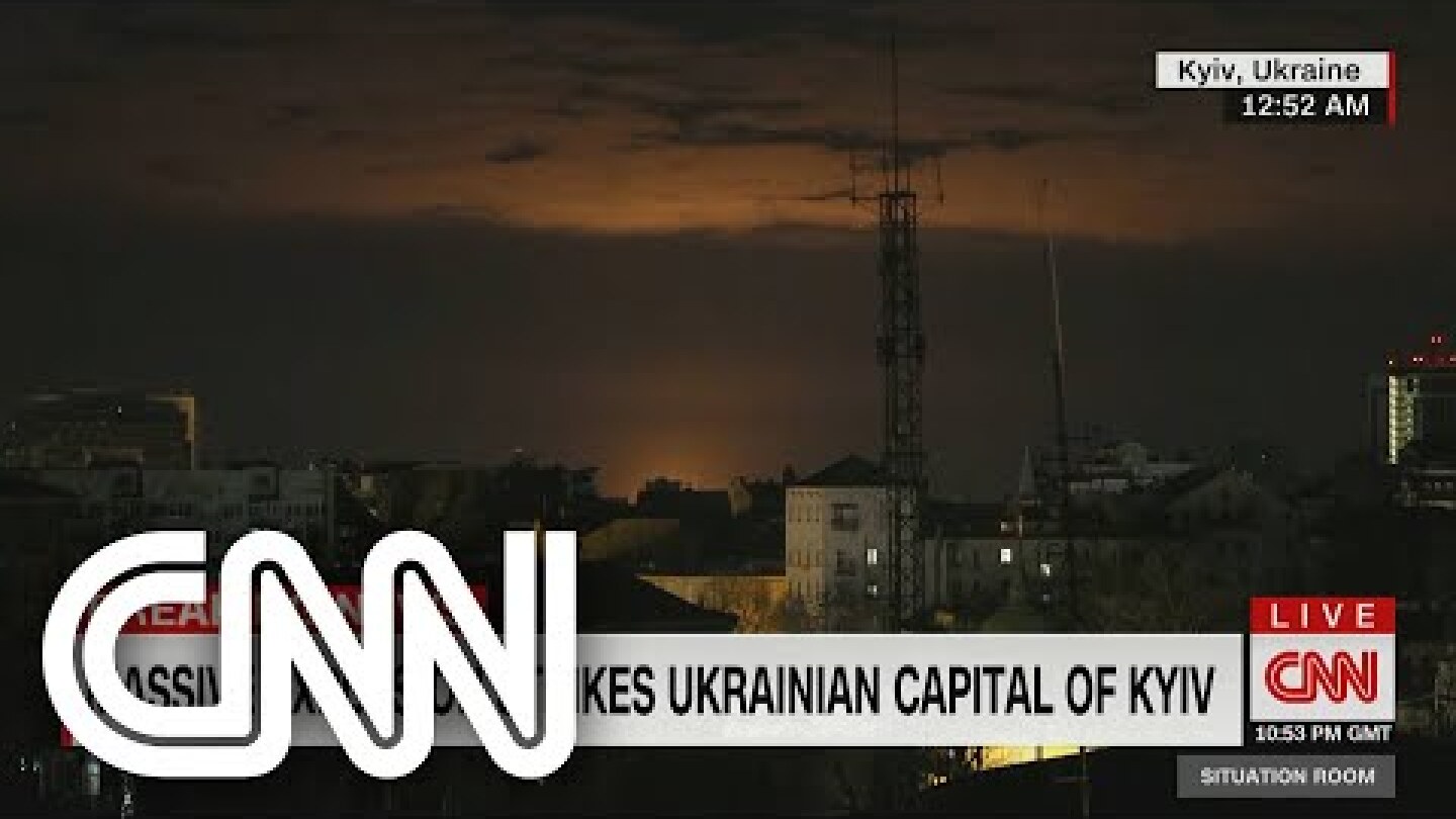 Novas explosões acontecem em Kiev | CNN SÁBADO