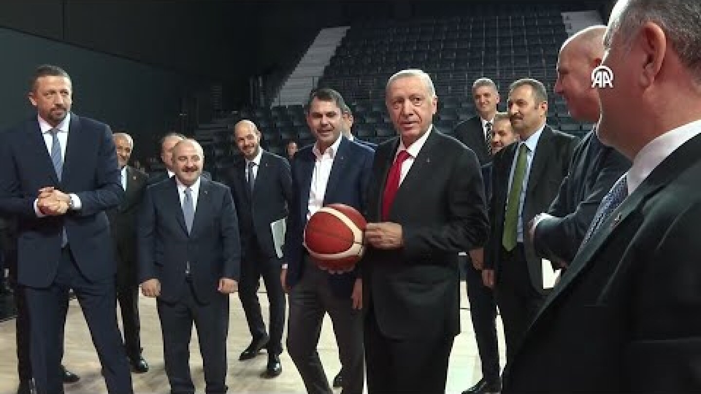 President Erdogan visits Basketball Development Center