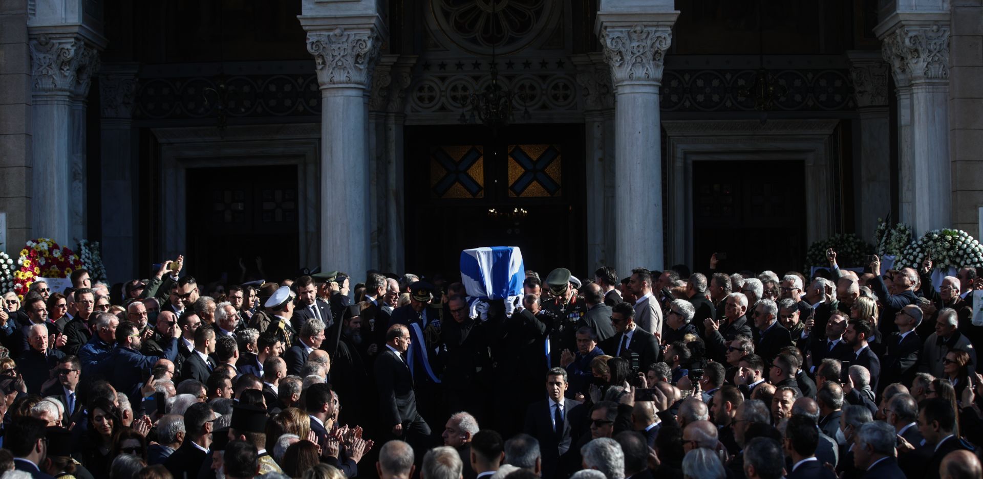 Κηδεία Κώστα Σημίτη: Εικόνες από το ύστατο χαίρε στον πρώην πρωθυπουργό